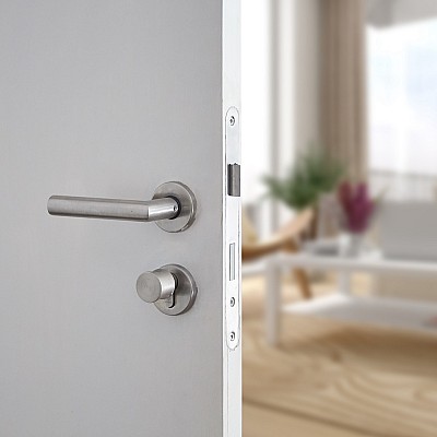 Bild zum Thema Zimmertüren.